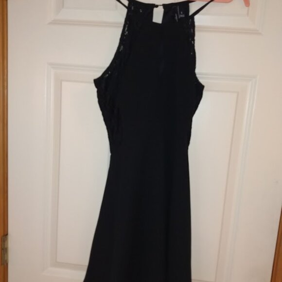 Speechless: Black sleeveless mini dress flair bottom with zip closure. Size 5. - Picture 1 of 4